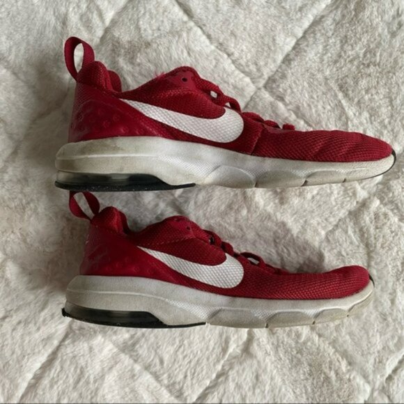 Nike | Red and White Air Max Motion LW PS Running Shoe | Size 11C - Picture 5 of 9
